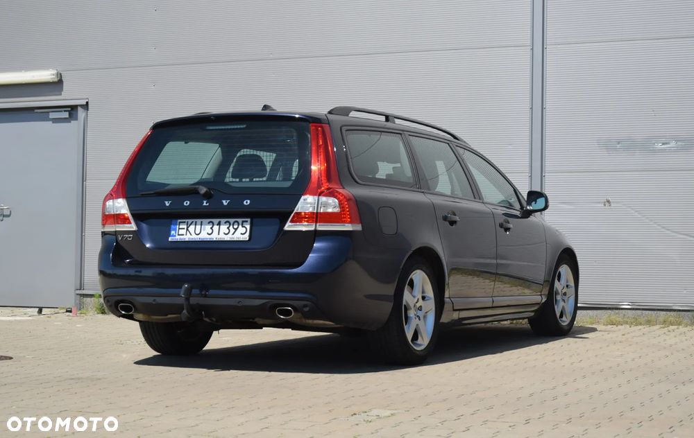 Volvo V70 D4 Momentum - 3