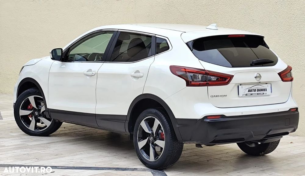 Nissan Qashqai - 4