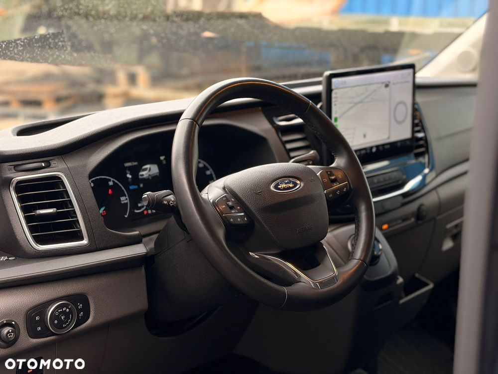 Ford E-Transit - 27