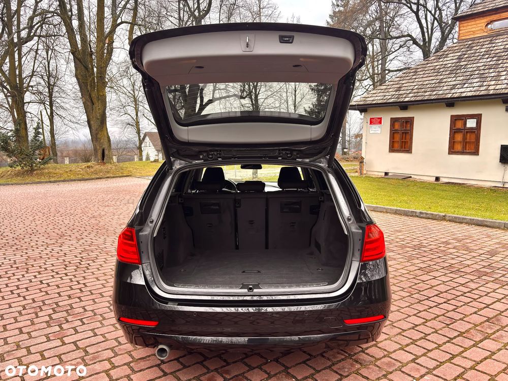 BMW Seria 3 320d Efficient Dynamics Edition - 5