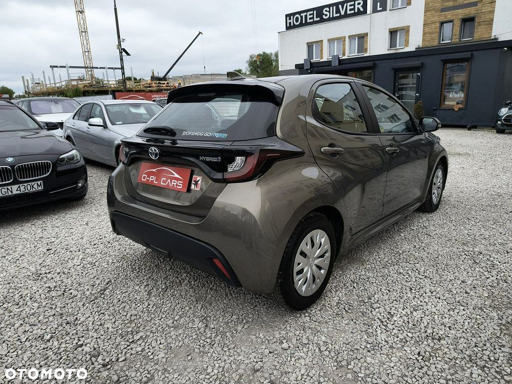 Toyota Yaris - 5