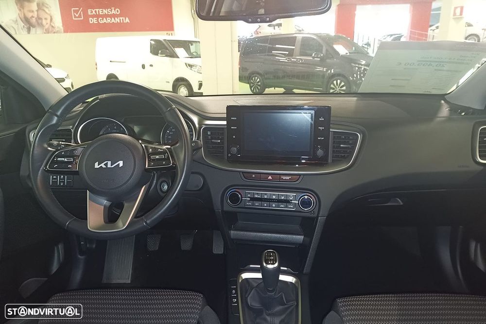 Kia XCeed 1.0 T-GDI Tech - 6
