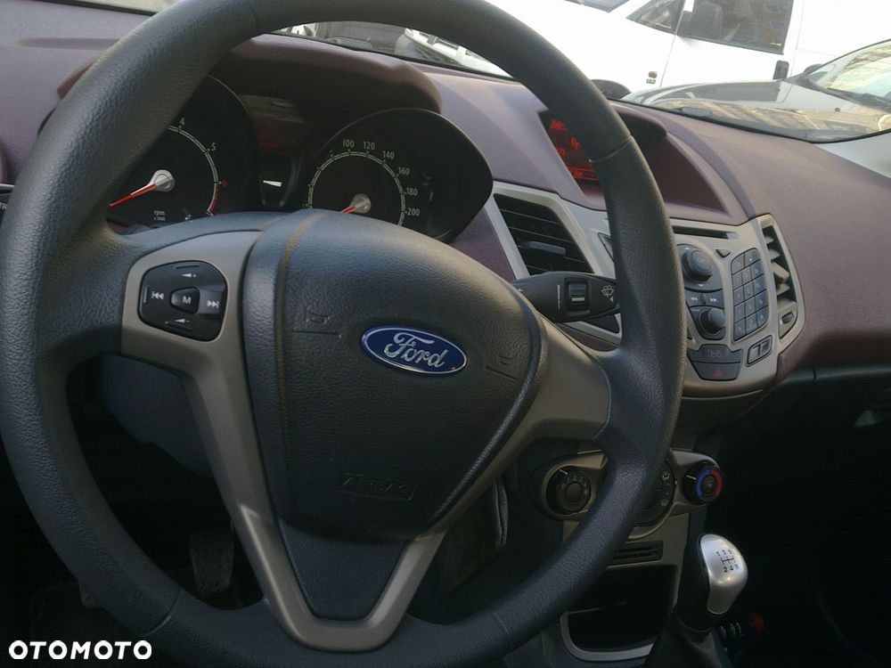 Ford Fiesta 1.25 Trend - 3
