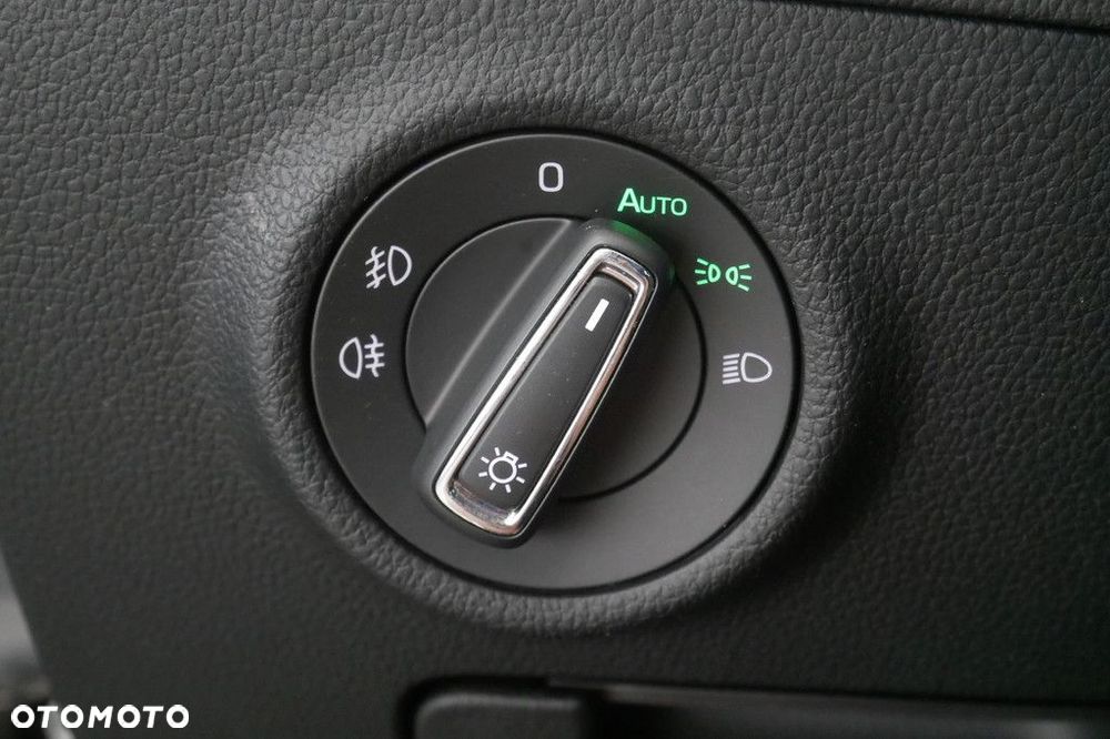 Skoda Superb 2.0 TSI Style DSG - 31