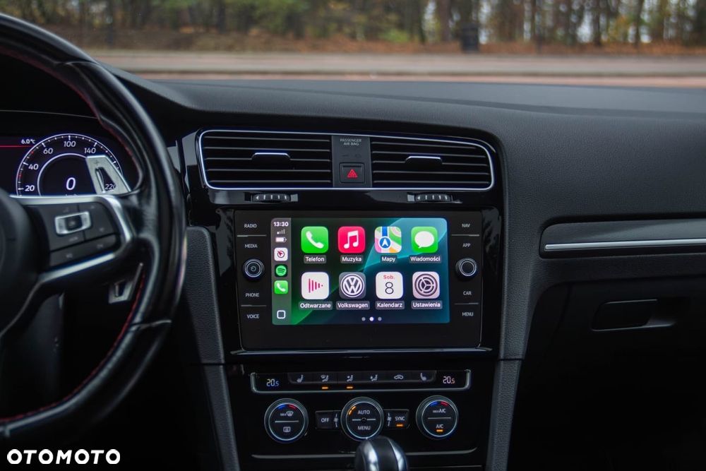 Volkswagen Golf - 15