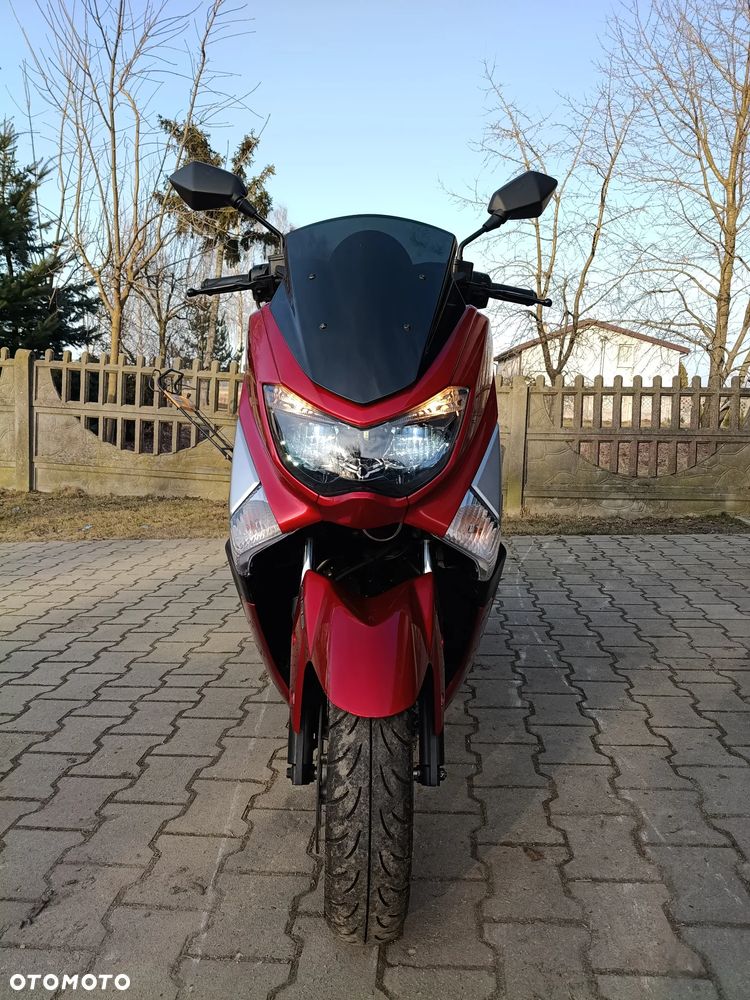 Yamaha NMAX - 5