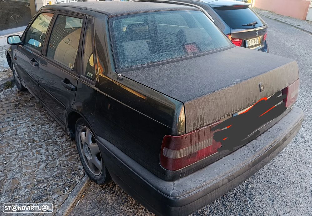 Volvo 460 1.9 TD - 4