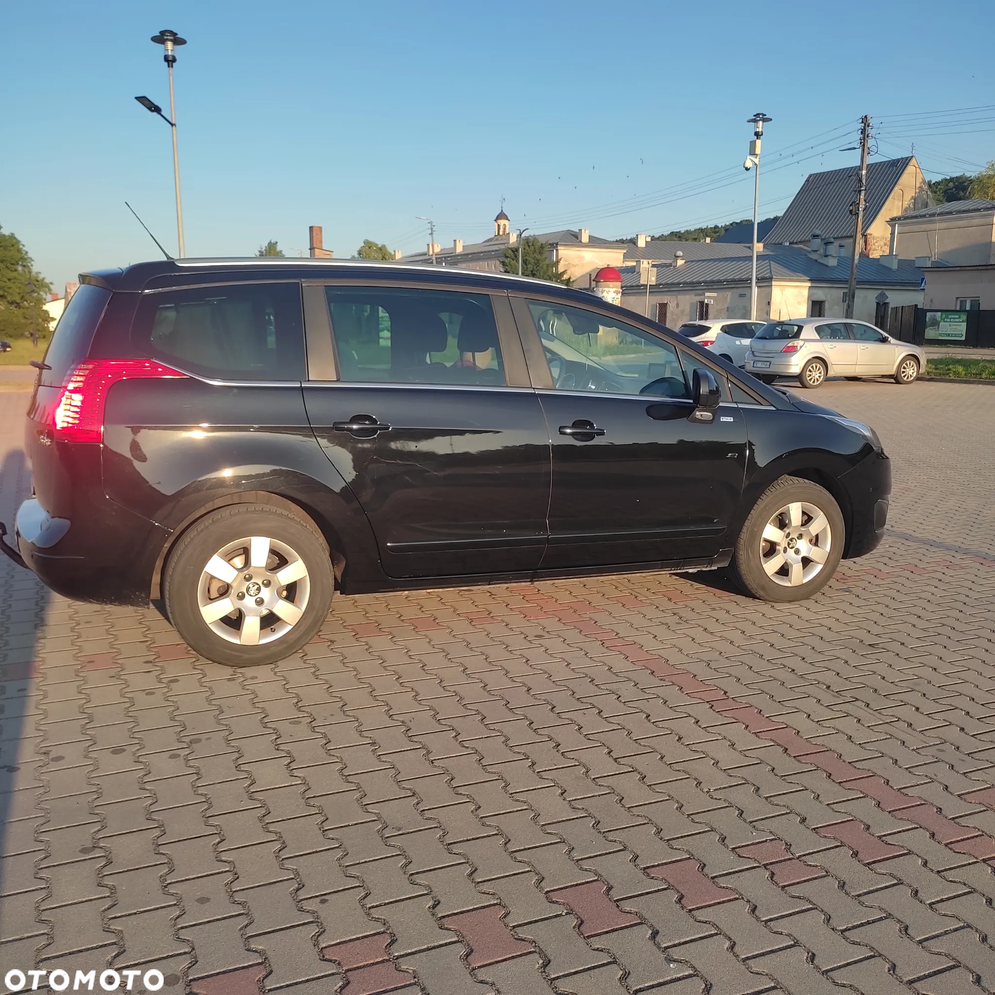 Peugeot 5008 1.6 BlueHDi Style 7os - 19