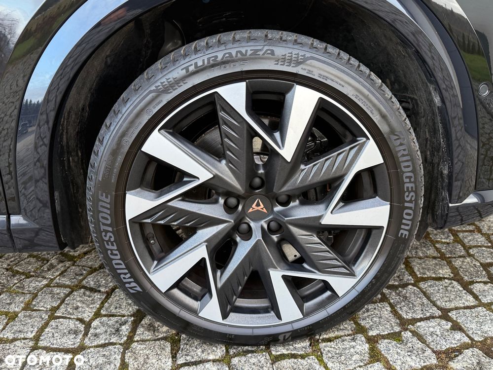 Cupra Formentor 2.0 TSI 4Drive DSG VZ Black Edition - 29