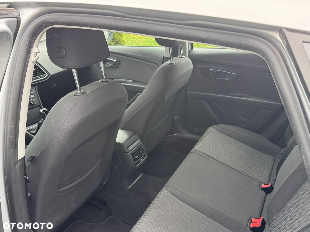 Seat Leon 2.0 TDI DPF Style - 26