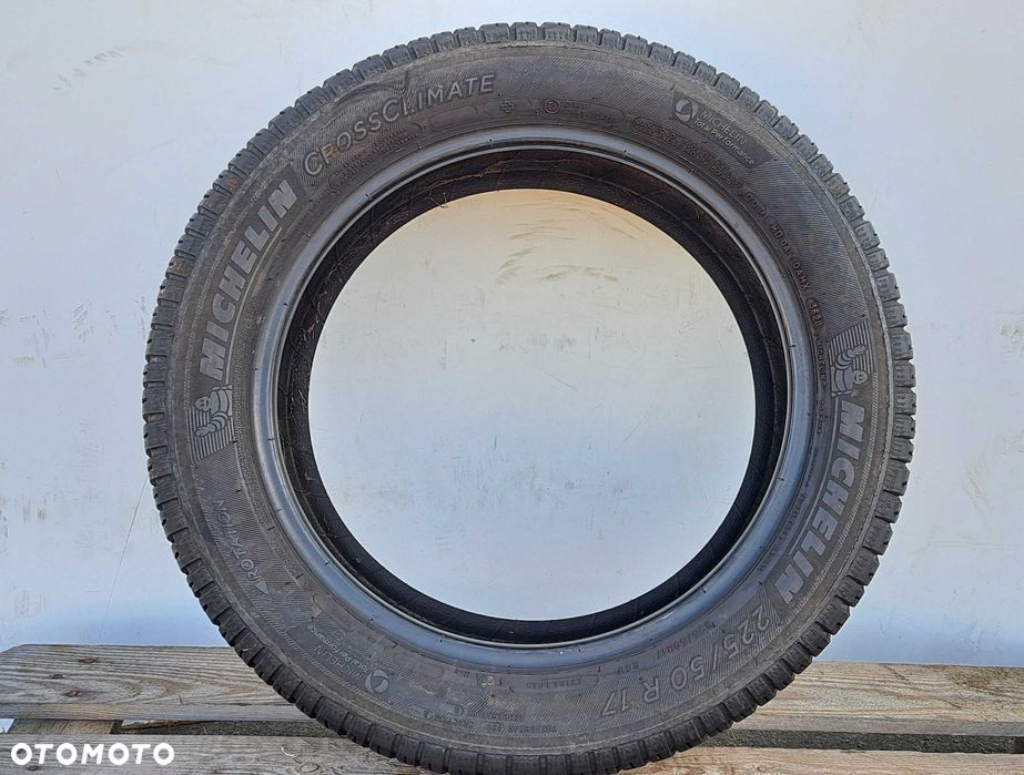 1x opona całoroczna 225/50/17 Michelin CrossClimate 98V XL 7mm - 3