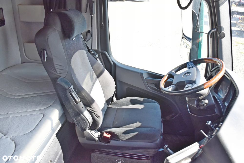 Mercedes-Benz AROCS 3363 * DO TRANSPORTU DREWNA * LOGLIFT F 251S / 6x4 - 13