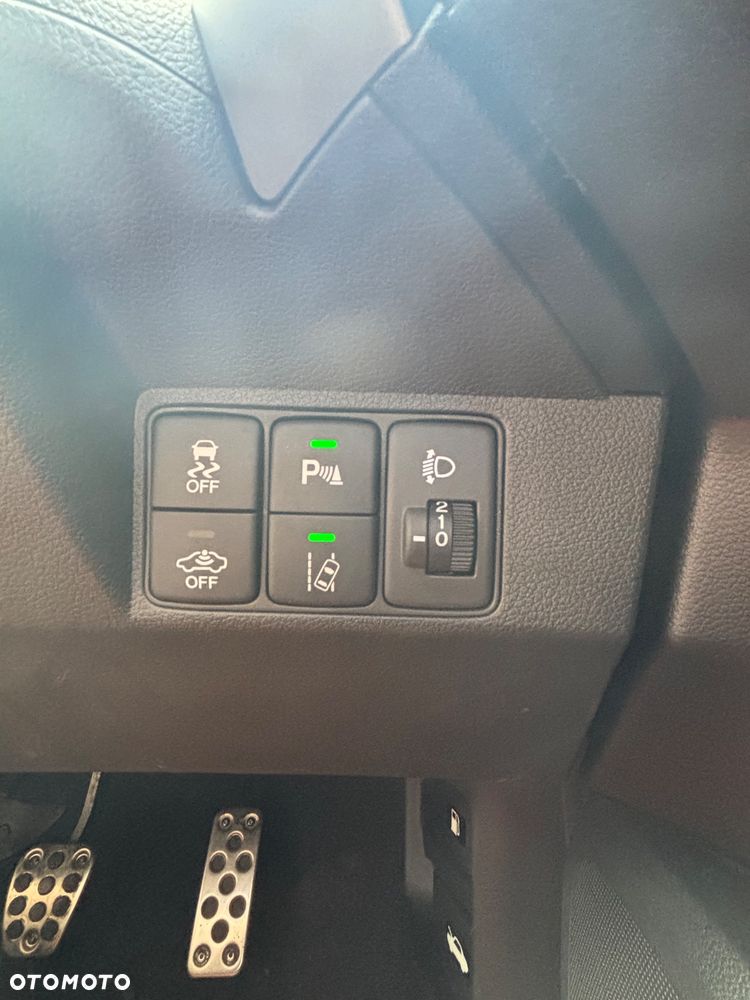 Honda Civic 1.8 Executive - 12