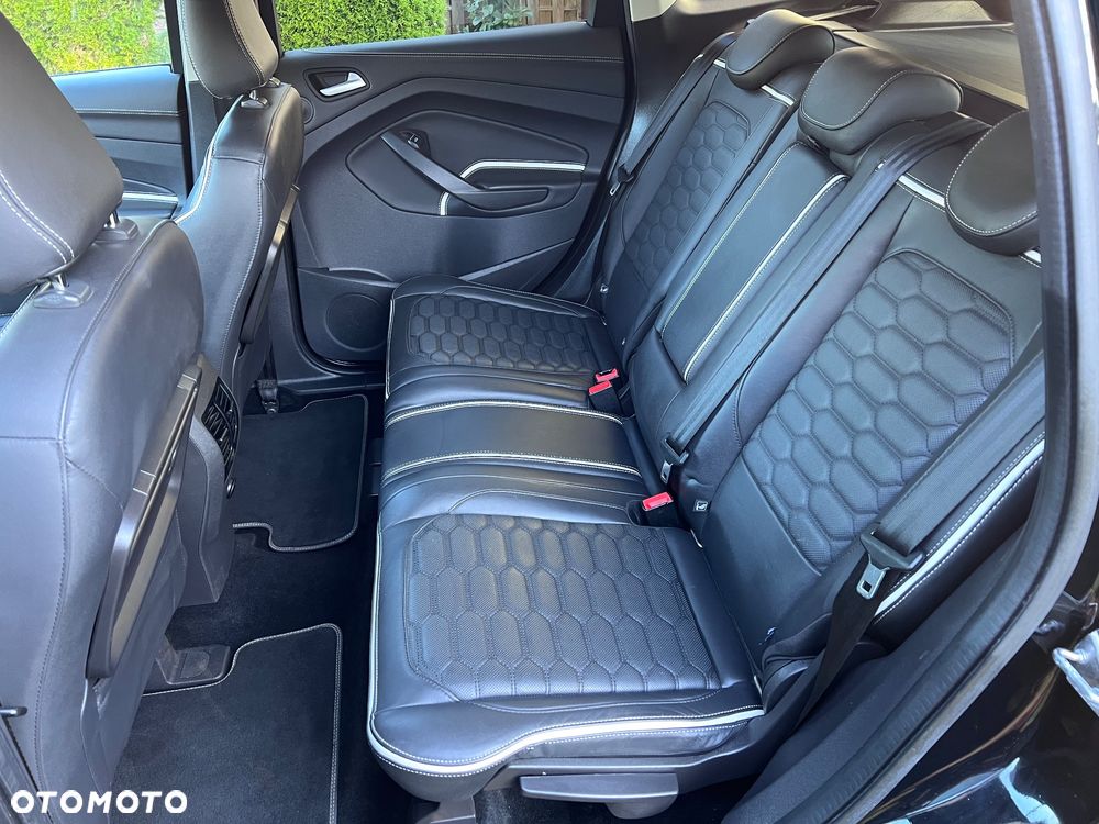 Ford Kuga 2.0 TDCi 4x4 Vignale - 32