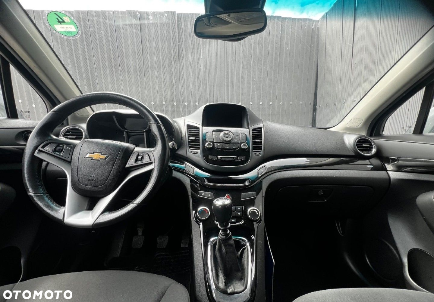 Chevrolet Orlando - 11