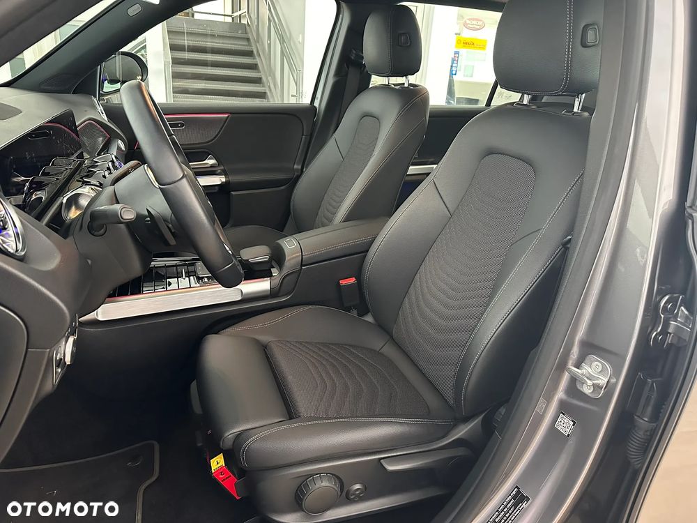 Mercedes-Benz EQB 250 66.5kWh Progressive - 21