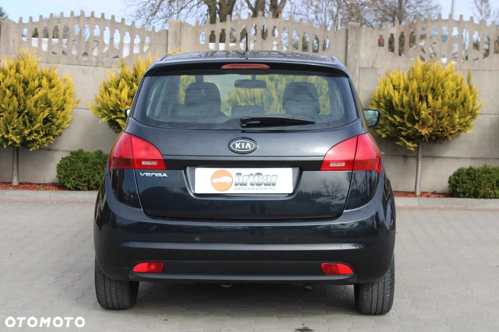 Kia Venga 1.4 CVVT Vision - 8