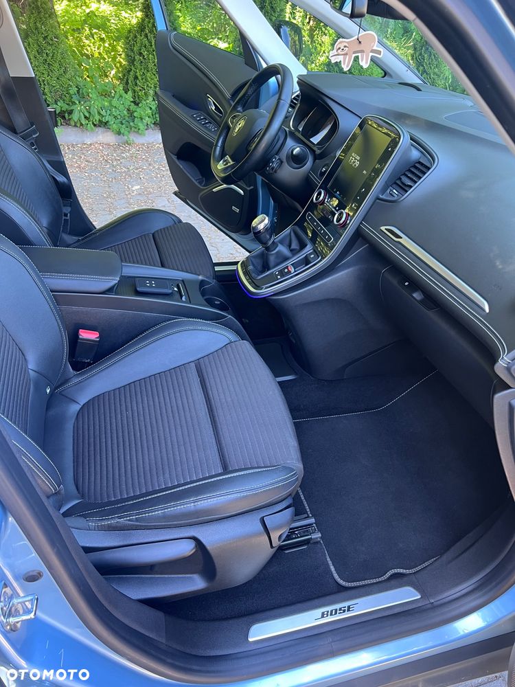 Renault Scenic 1.2 TCe Energy Bose - 16