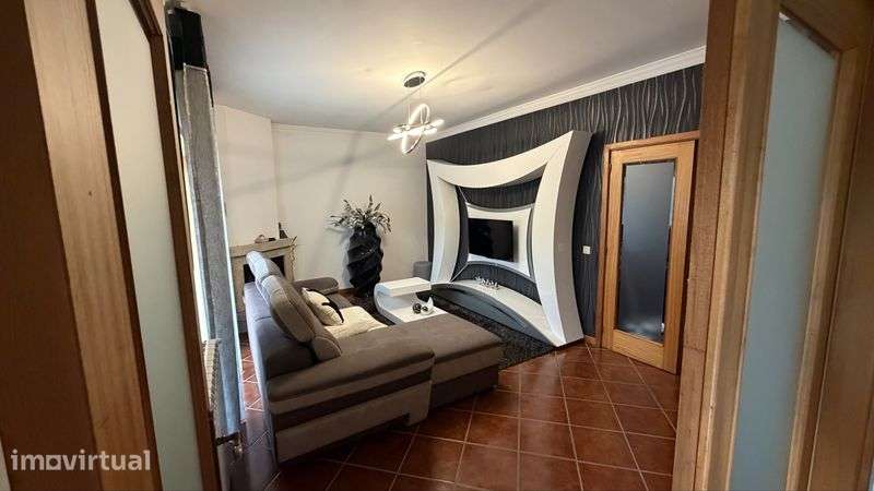 vendo casa t2 em muitas boas condições. - Grande imagem: 2/8