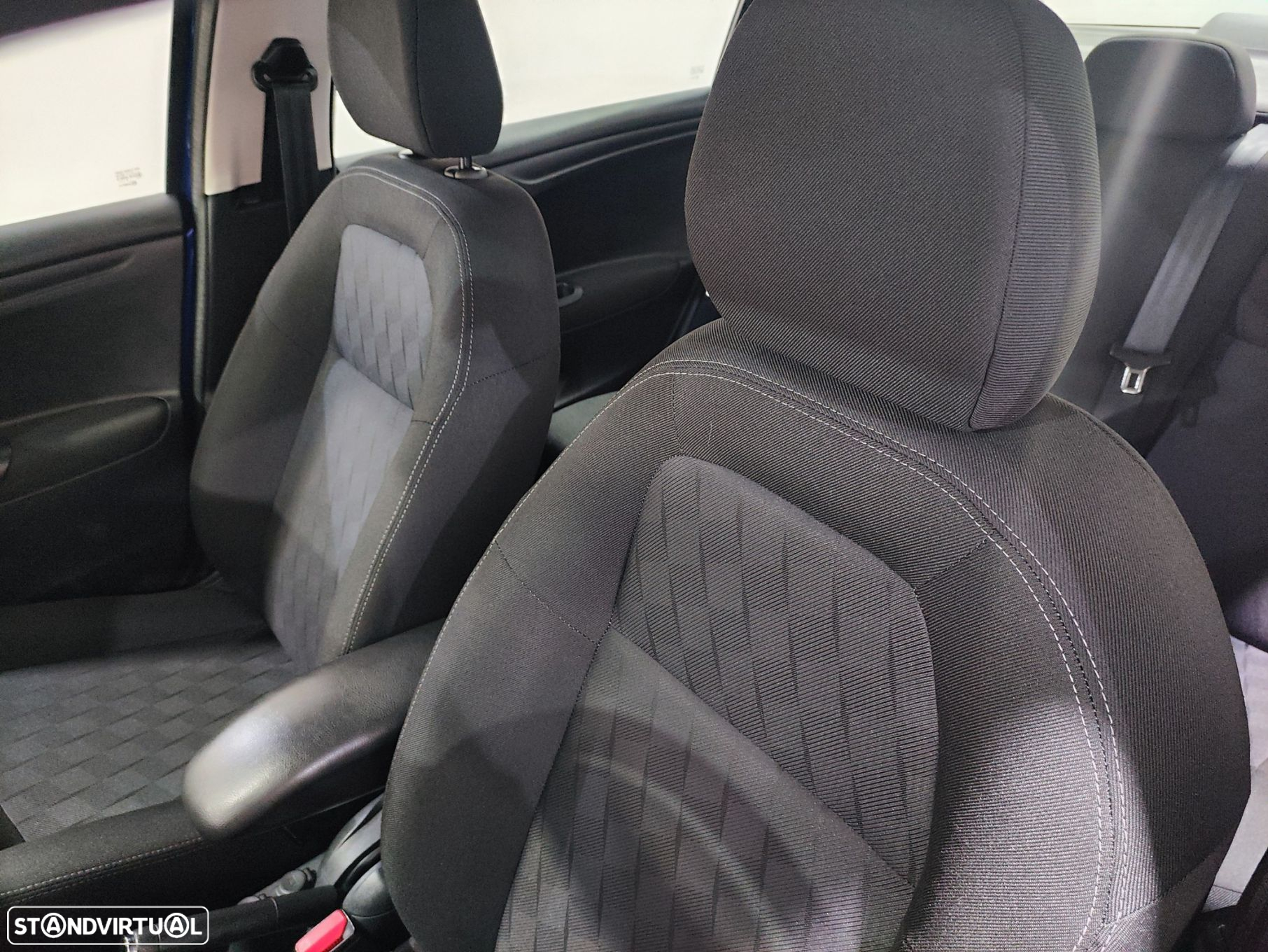 Citroën C-Elysée 1.2 PureTech Exclusive - 8