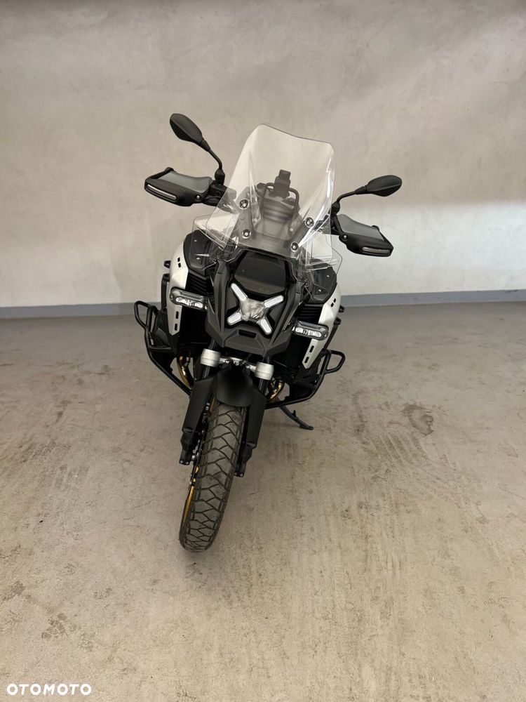 BMW R - 6