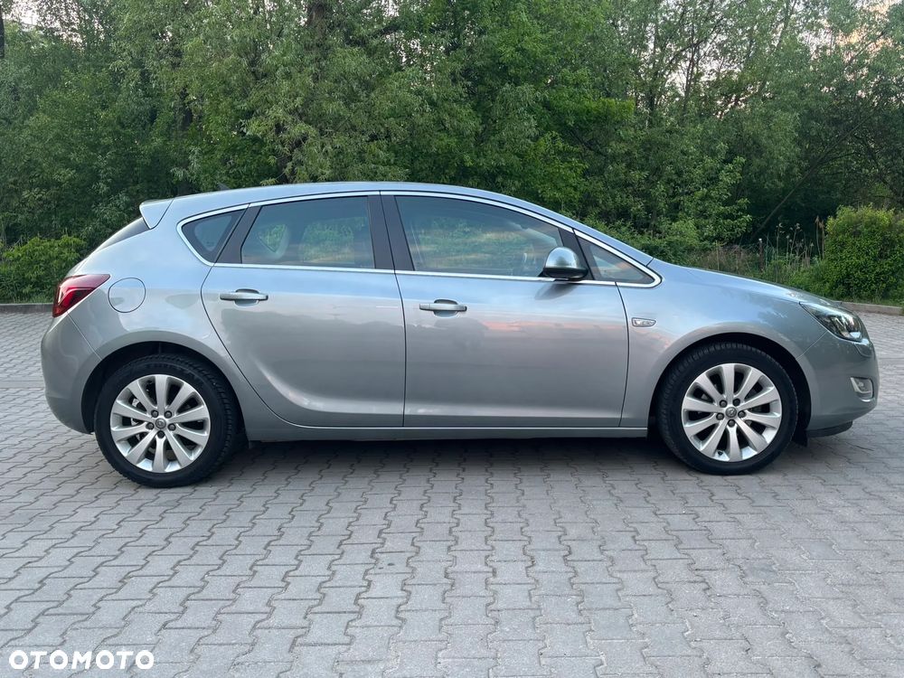 Opel Astra 1.6 Automatik Color Edition - 7