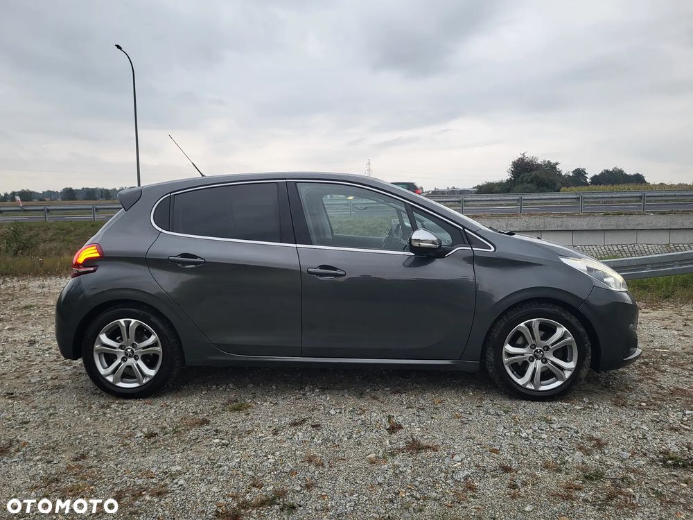 Peugeot 208 1.6 BlueHDi Active S&S - 4