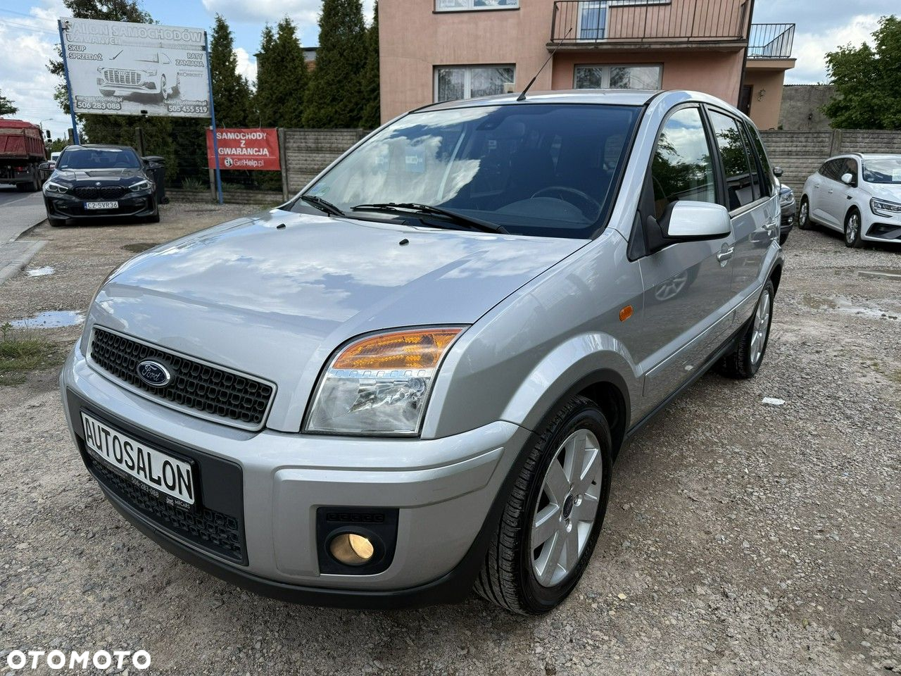 Ford Fusion - 2
