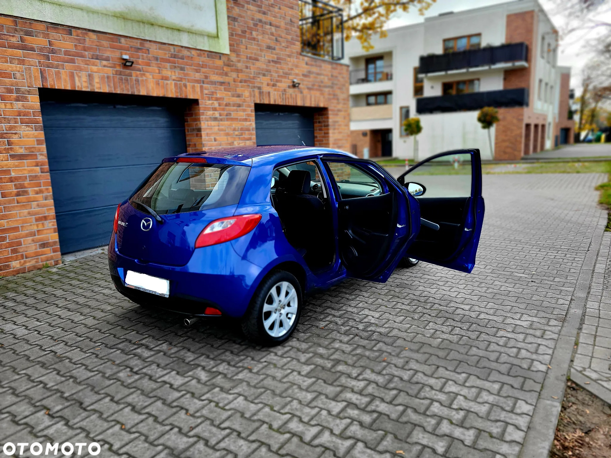 Mazda 2 - 7
