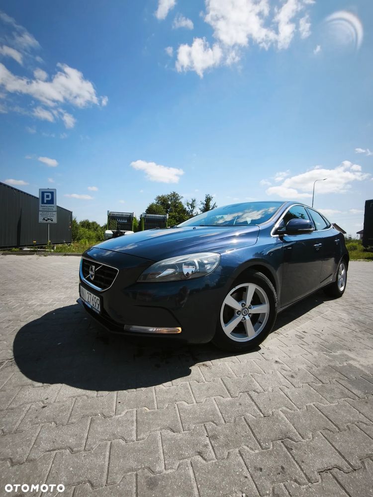 Volvo V40 D2 - 1