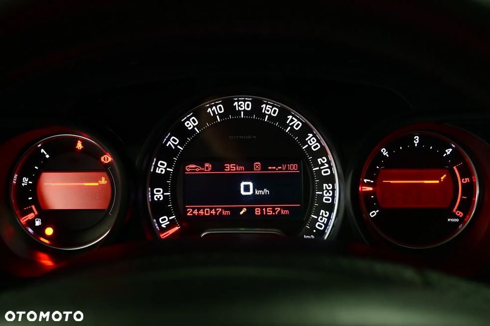 Citroën C5 HDi 140 FAP Exclusive - 27