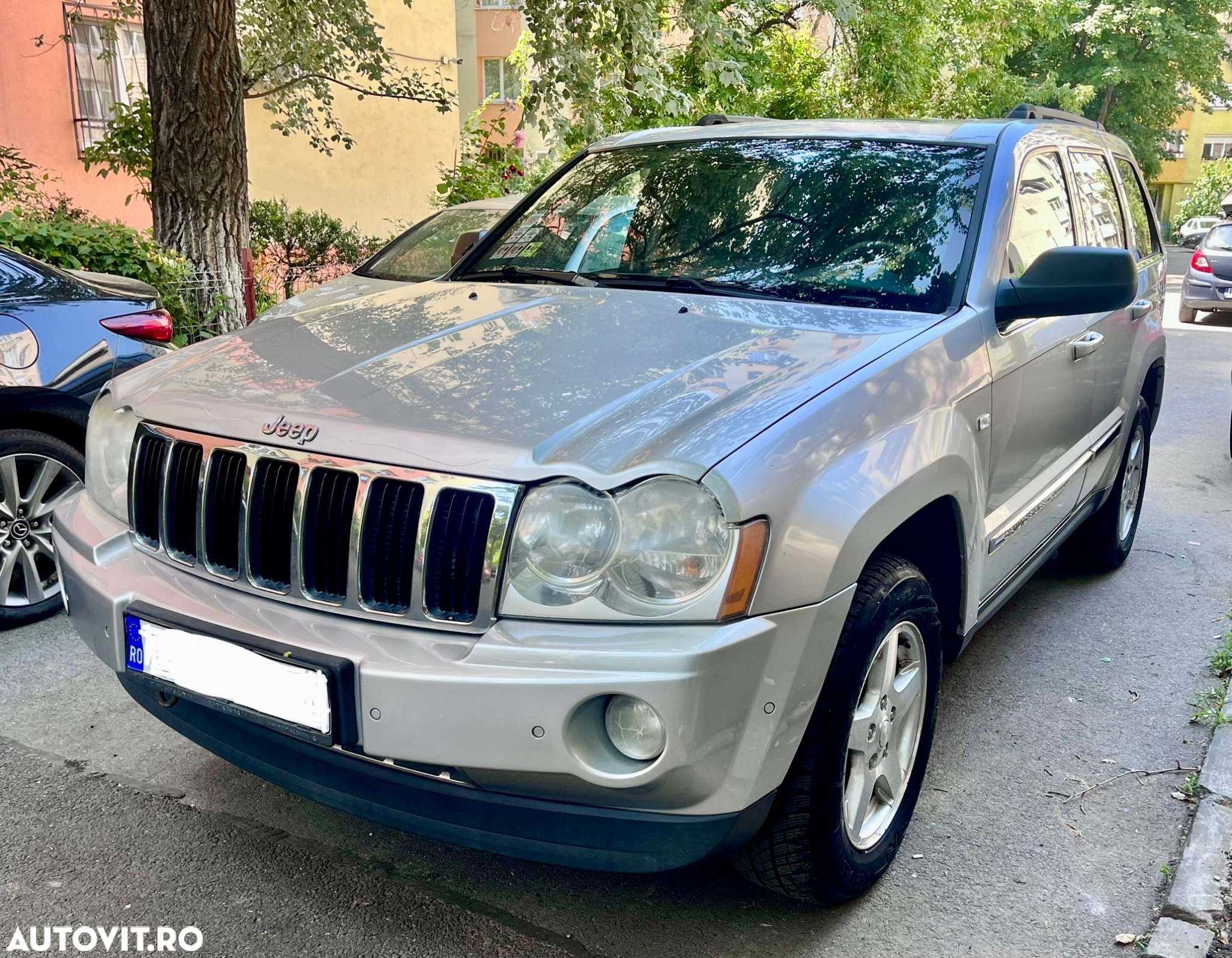 Jeep Grand Cherokee - 4