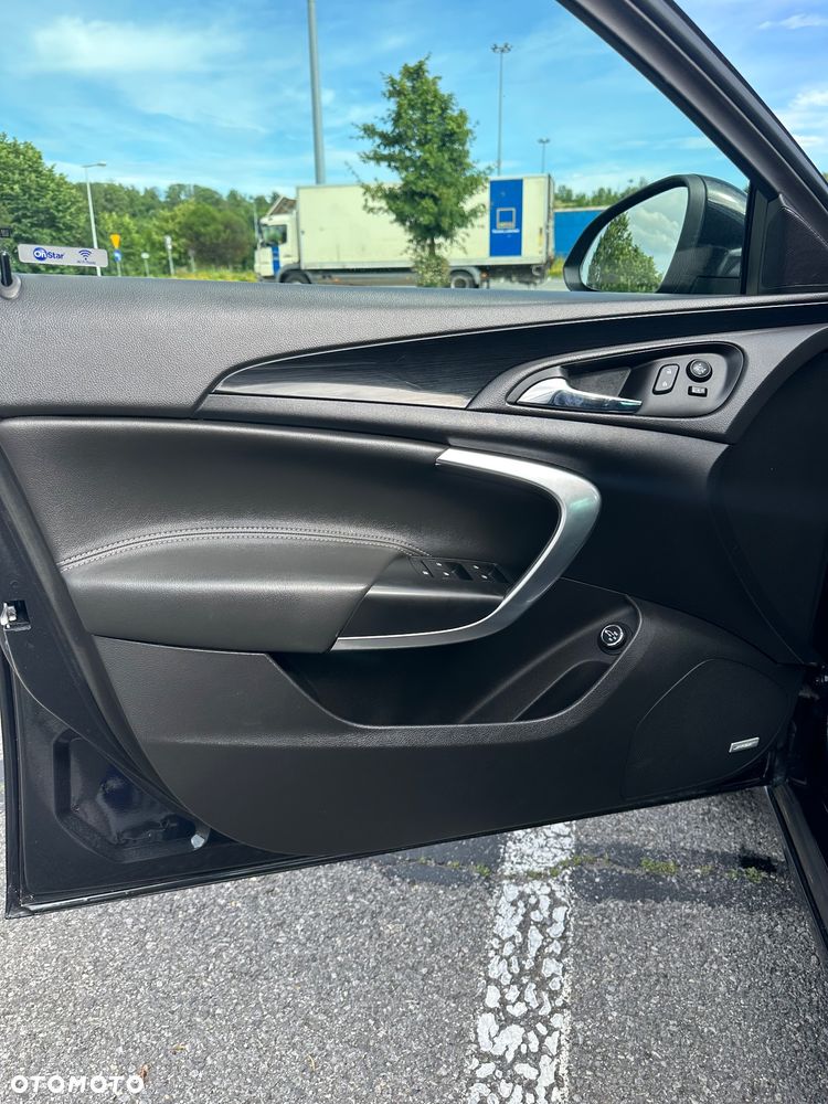 Opel Insignia CT 2.0 CDTI - 11