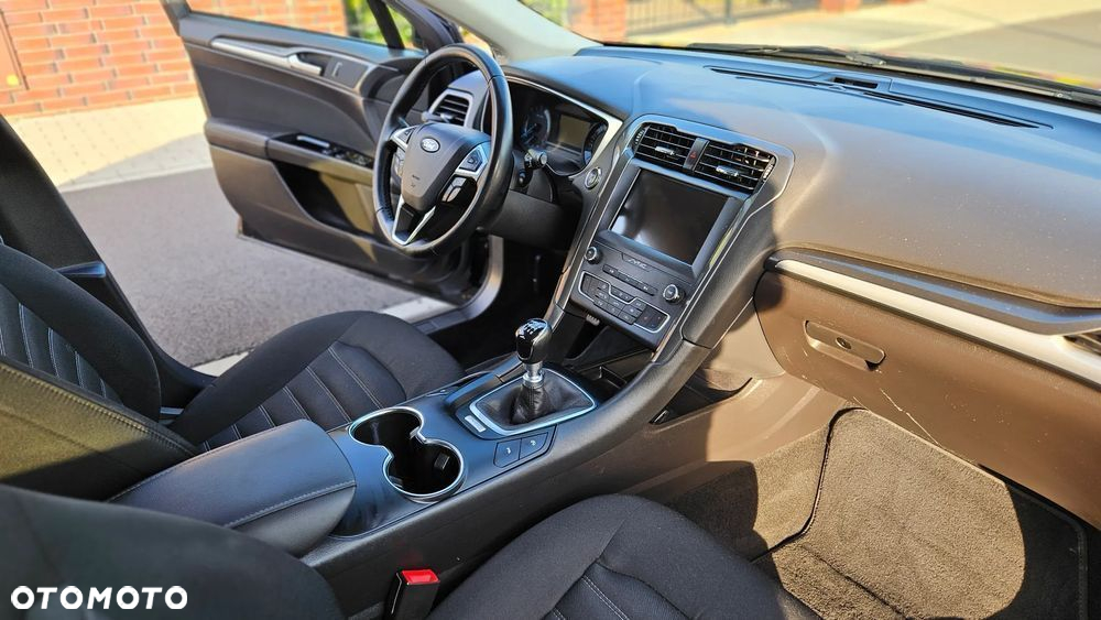 Ford Mondeo 2.0 TDCi ECOnetic Start-Stopp Business Edition - 15