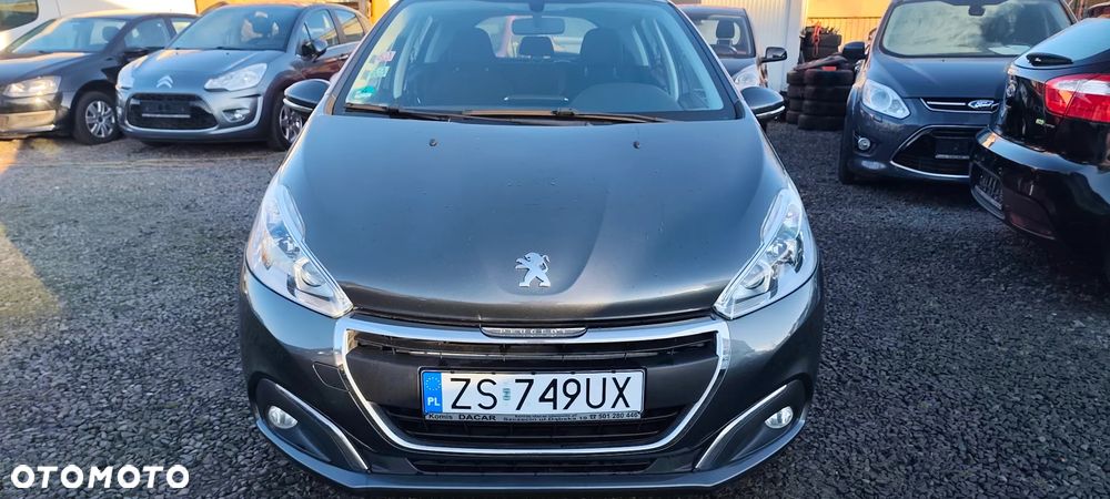 Peugeot 208 1.2 PureTech Allure - 5