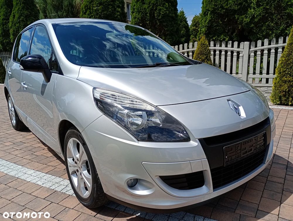 Renault Scenic - 17
