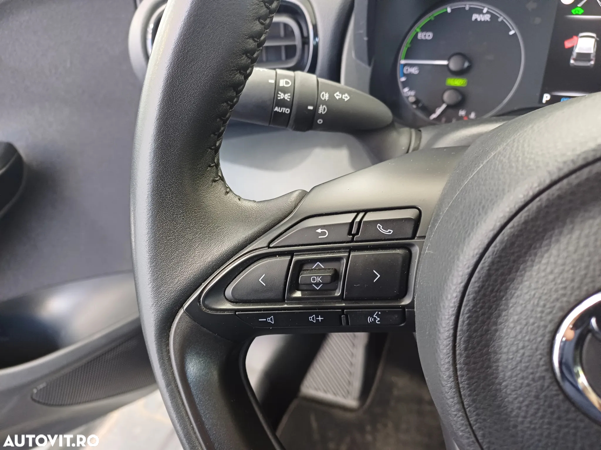 Toyota Yaris - 13