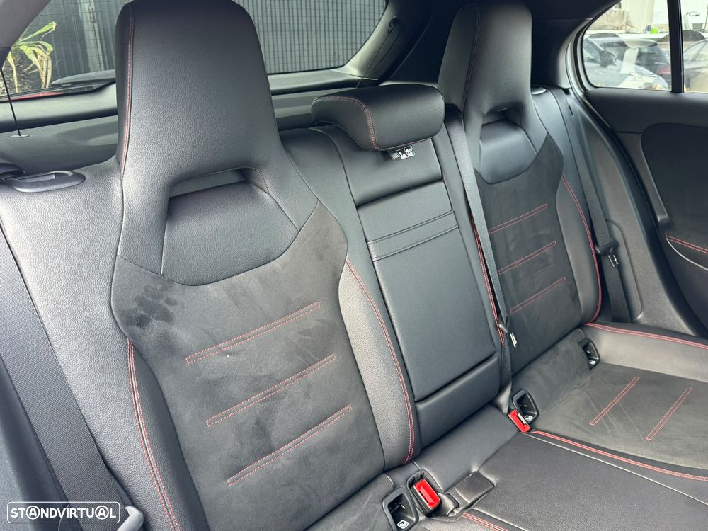 Mercedes-Benz A 180 d 7G-DCT AMG Line - 8