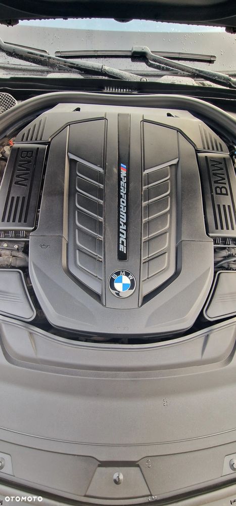 BMW Seria 7 - 9