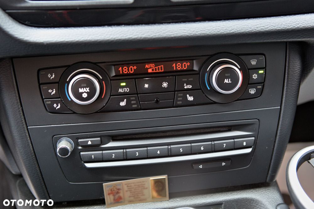 BMW X1 xDrive23d - 36