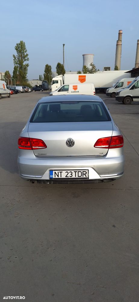 Volkswagen Passat 1.6 TDI BlueMotion - 10
