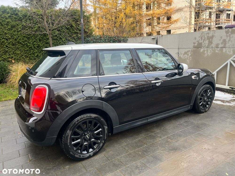 MINI Cooper Standard - 4