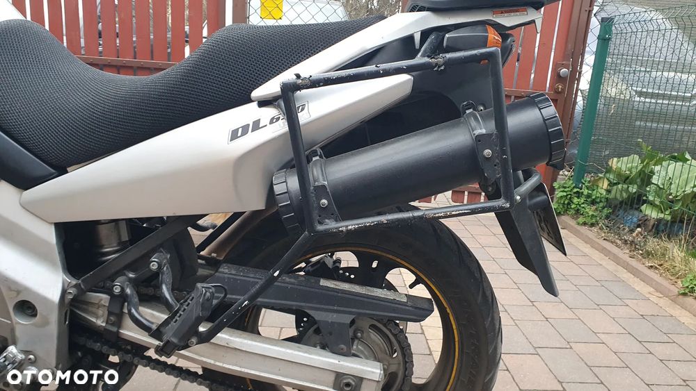 Suzuki V-STROM - 7