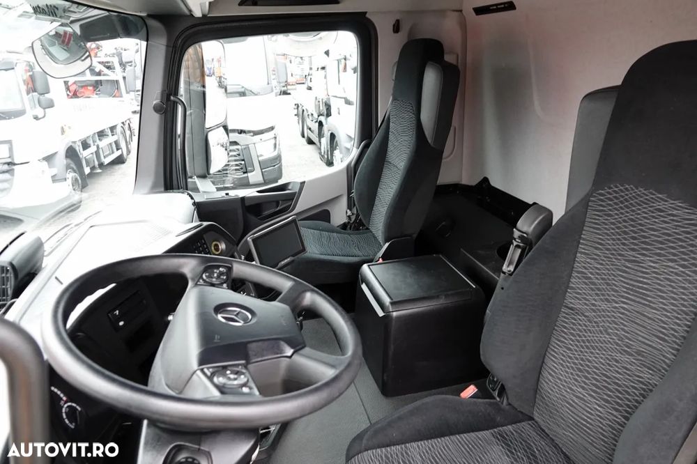 Mercedes-Benz ACTROS / 2545 / 6x2 / CAMION BASCULANTE 32 mc / OBLUTOR pentru cereale / CAPACITATE DE ÎNCĂRCARE: 15.000 KG / DIRECȚIE + AXIE ELEVABILĂ / EURO 6 - 28