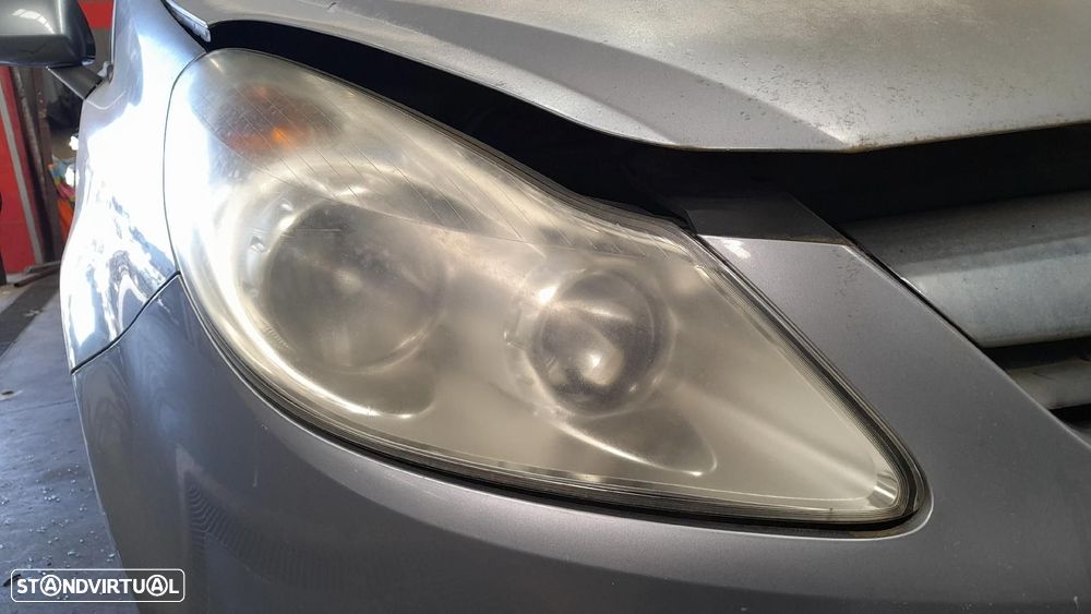 Ótica / farol direita OPEL Corsa D - 1
