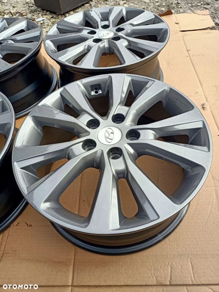 hyundai i30 iii felgi 7.0" x 17" 5x114.3 et 53 52910-g4300 jak nowe grafit - 3