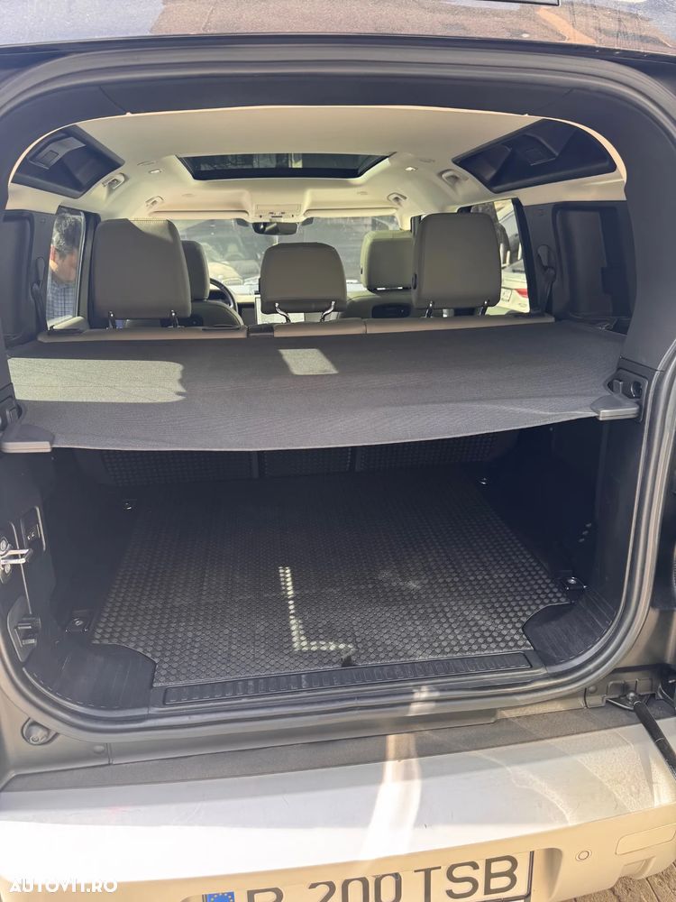 Land Rover Defender 110 3.0 P400 MHEV X-Dynamic HSE - 16