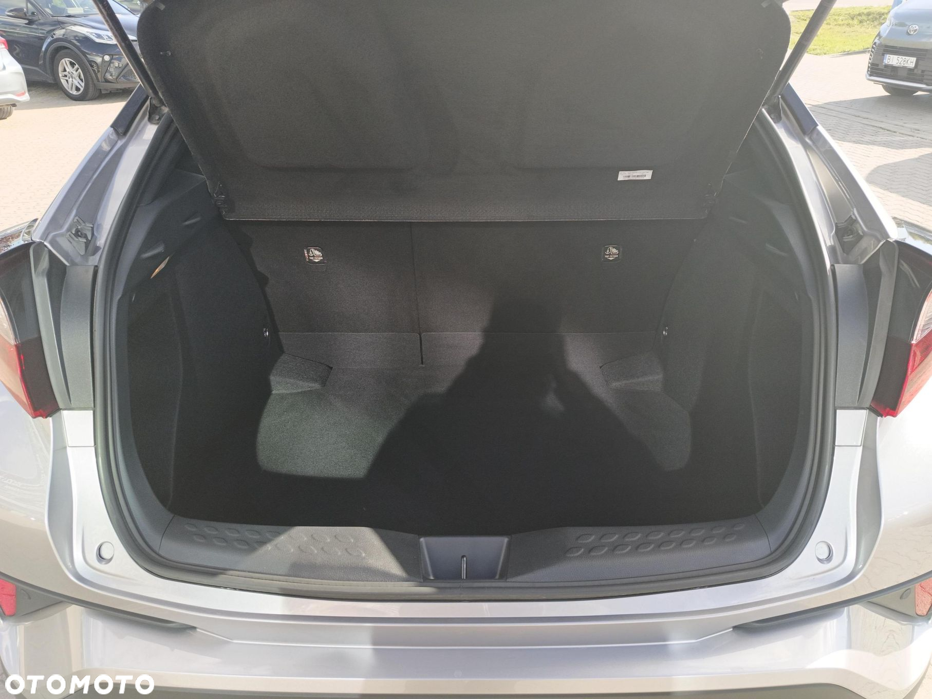 Toyota C-HR 1.8 Hybrid Style - 12