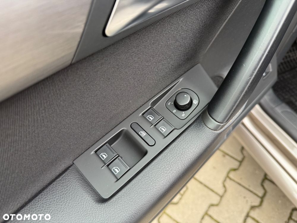 Volkswagen Passat ver-1-4-tsi-bmt-comfortline - 18