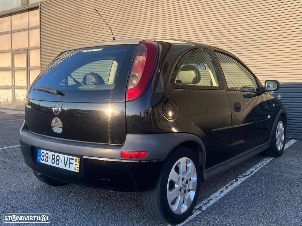 Opel Corsa 1.2 16V Sport - 4